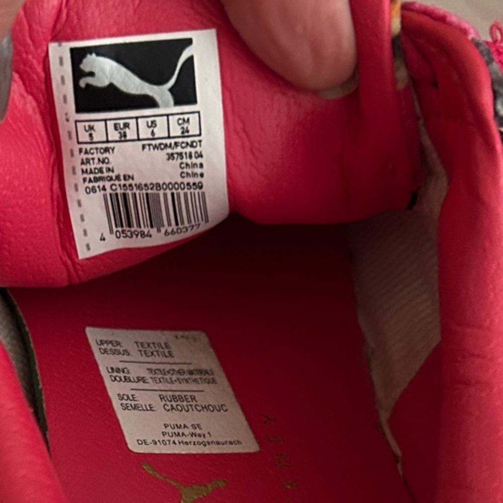 Puma Red Patterned Sneakers - Picture 2 of 6